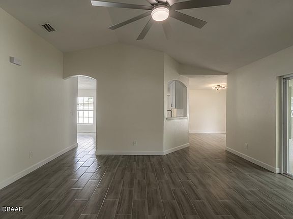 3rd image of 1431 Victory Palm Dr
