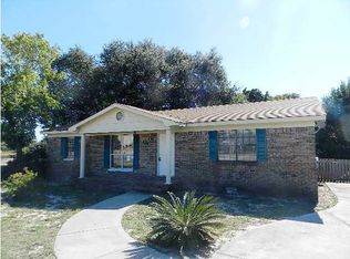 630 Mountain Dr, Destin, FL 32541