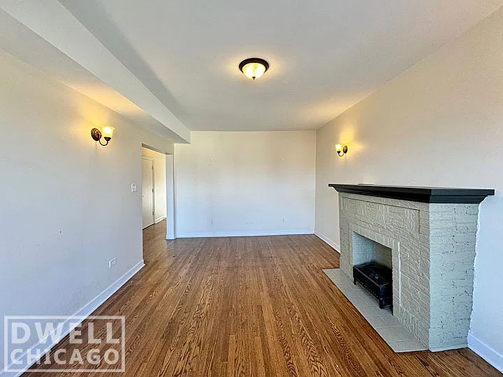 3 bed, 1250 sqft, $2,250 — Photo 3