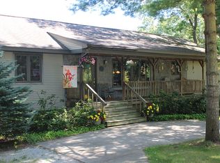 1185 W Holton Whitehall Rd, Whitehall, MI 49461