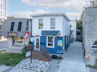 684 Bronson Ave #A, Ottawa, ON K1S 4E9