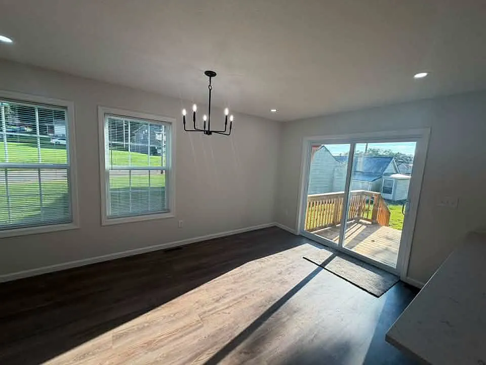 347 Luck Avenue - 1 — Photo 4