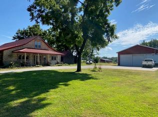 9201 S 630th Rd, Miami, OK 74354