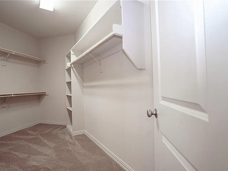 357 Emerald Creek Dr — Photo 13