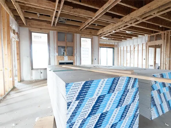 12360 Alfalfa Ln, Guthrie, OK 73044