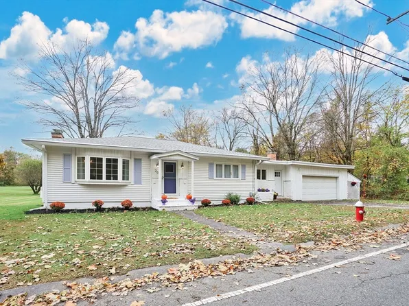 20 Pomeroy Meadow Rd, Easthampton, MA 01027