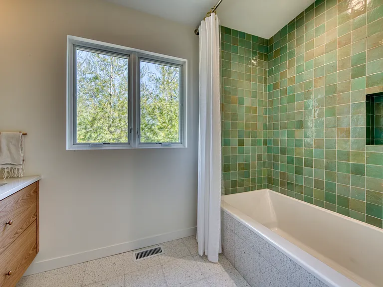 7 Chatfields Ln — Photo 17