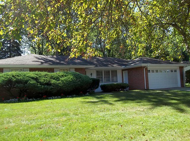1st image of 338 Westwood Dr