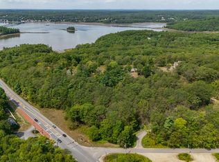61B Bay View Trail, Edgecomb, ME 04556