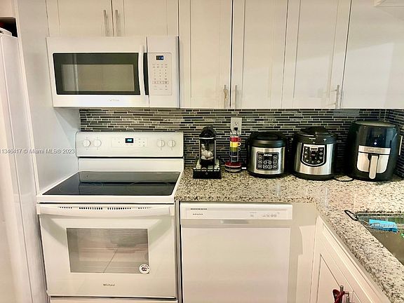 3rd image of 7849 Miller Dr APT A209