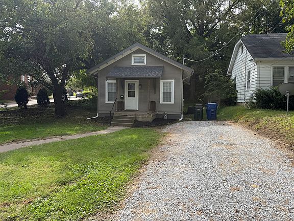 2nd image of 2359 E High St