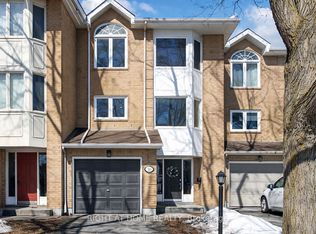 34 Kenmare Pl, Ottawa, ON K2J3L9