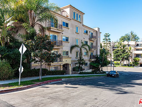 2nd image of 10390 W La Grange Ave #Penthouse 4