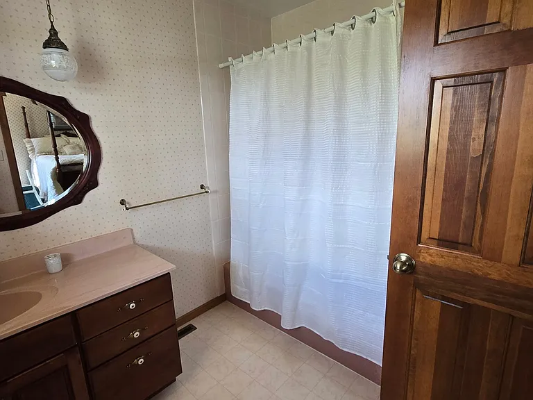 2119 Hidden Valley Dr — Photo 14