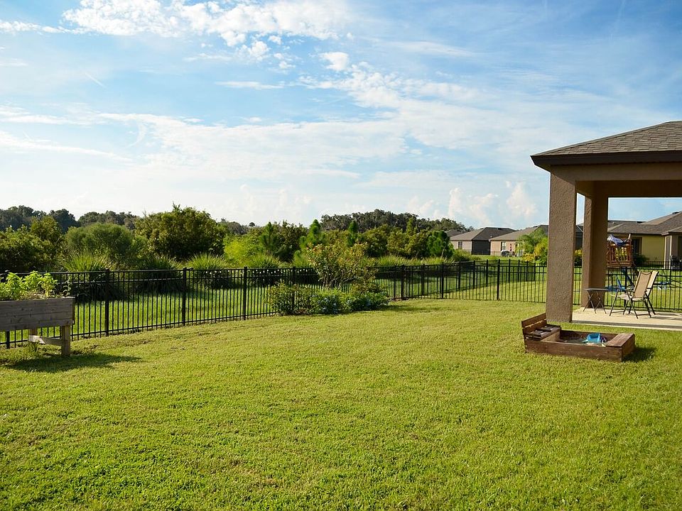 Fenced yard on Preserve