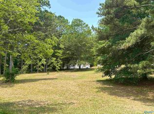 1518 Green Valley Rd, Gadsden, AL 35905