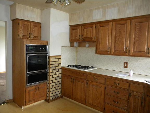 2nd image of 3031 Avenue J