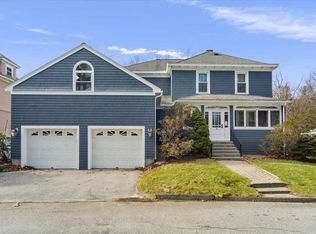 18 Robertson Rd, Worcester, MA 01602