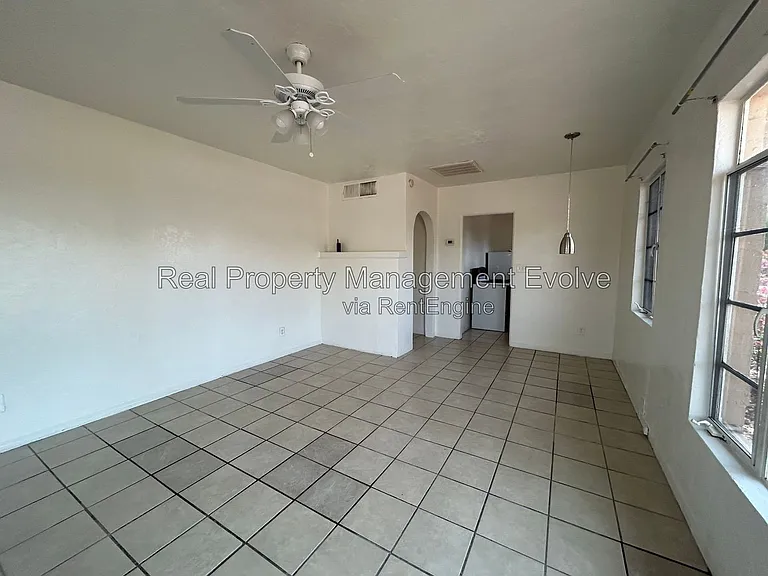 334 W Highland Ave #1 — Photo 4