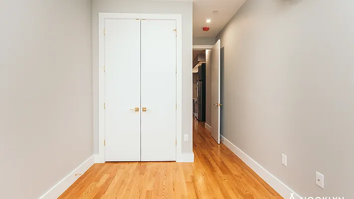 Rented by Nooklyn NYC LLC | media 10