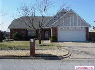 4912 S Redbud Ave W, Broken Arrow, OK 74011
