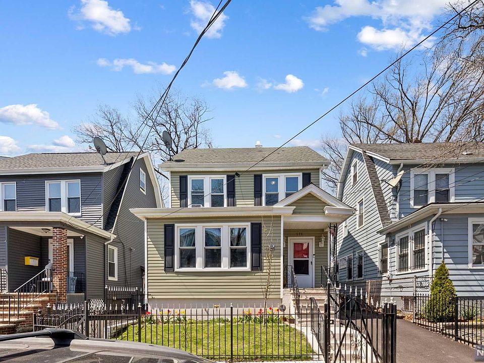 1st image of 171-173 Vermont Ave