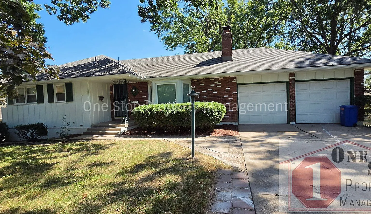 Beautiful 3 Bedroom 2.5 Bathroom in Independence, MO! — Photo 1