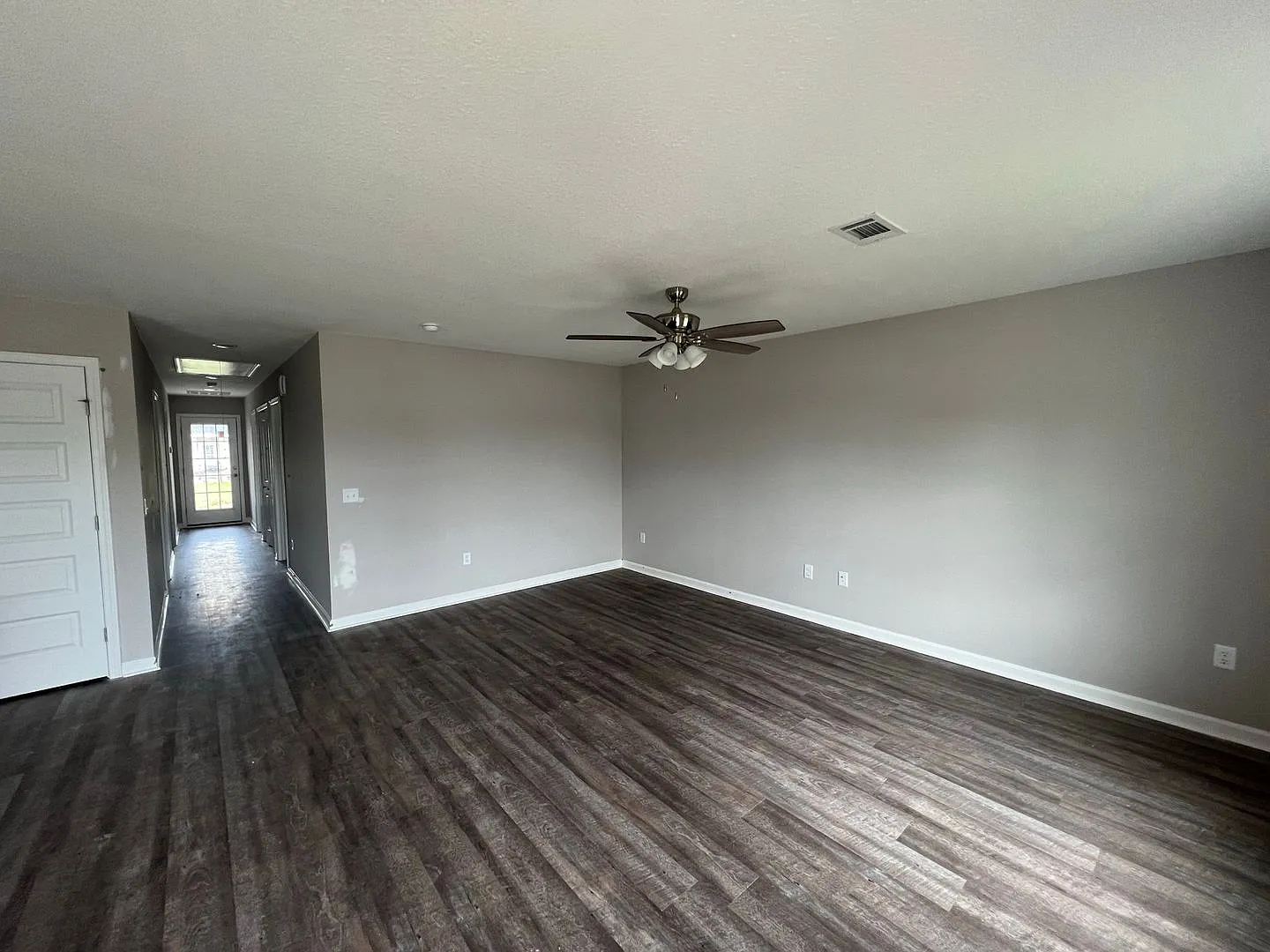 7054 White Pine Avenue — Photo 3