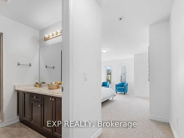 77 Diana Ave #31 — Photo 16