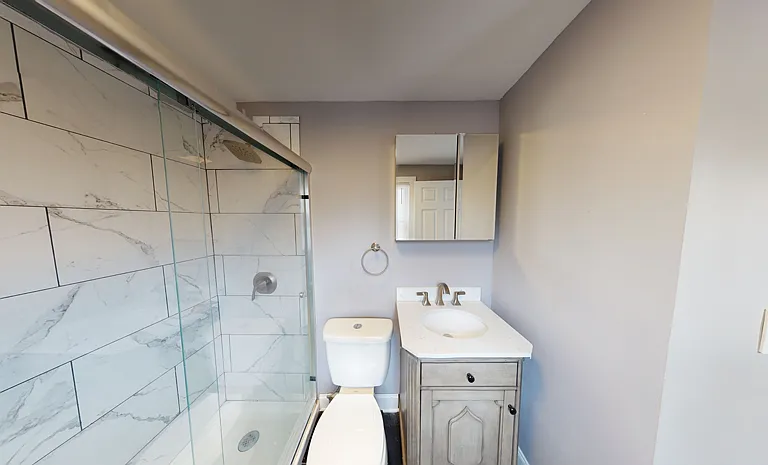 124 Lorraine Ave — Photo 3
