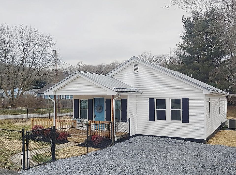 1st image of 336 Hooven St