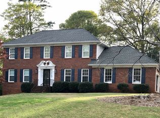 587 Daisy Nash Dr, Lilburn, GA 30047