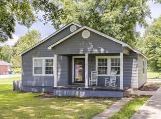 1904 Sparkman St SW, Hartselle, AL 35640