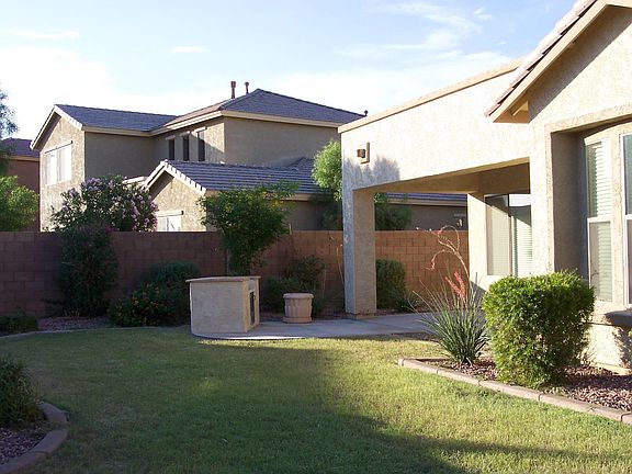 Spacious backyard