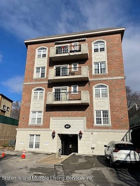 3871 Amboy Rd APT 202, Staten Island, NY 10308 | Zillow