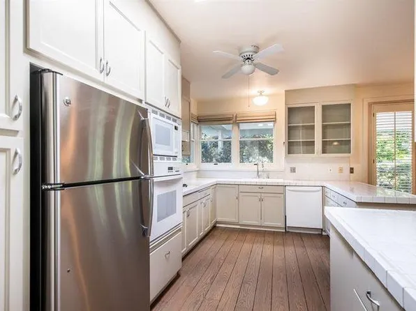 188 Eleanor Dr, Woodside, CA 94062