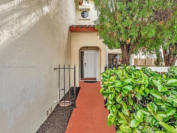 4th image of 14824 SW 112th St