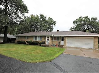 789 Main St, Lino Lakes, MN 55014