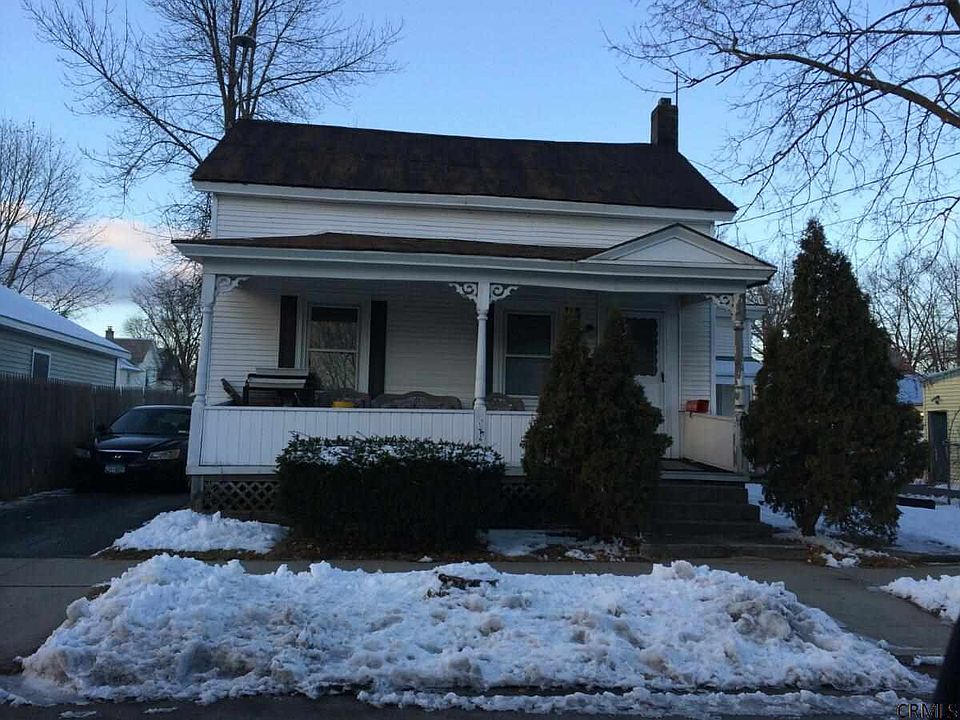1st image of 43 Montcalm St