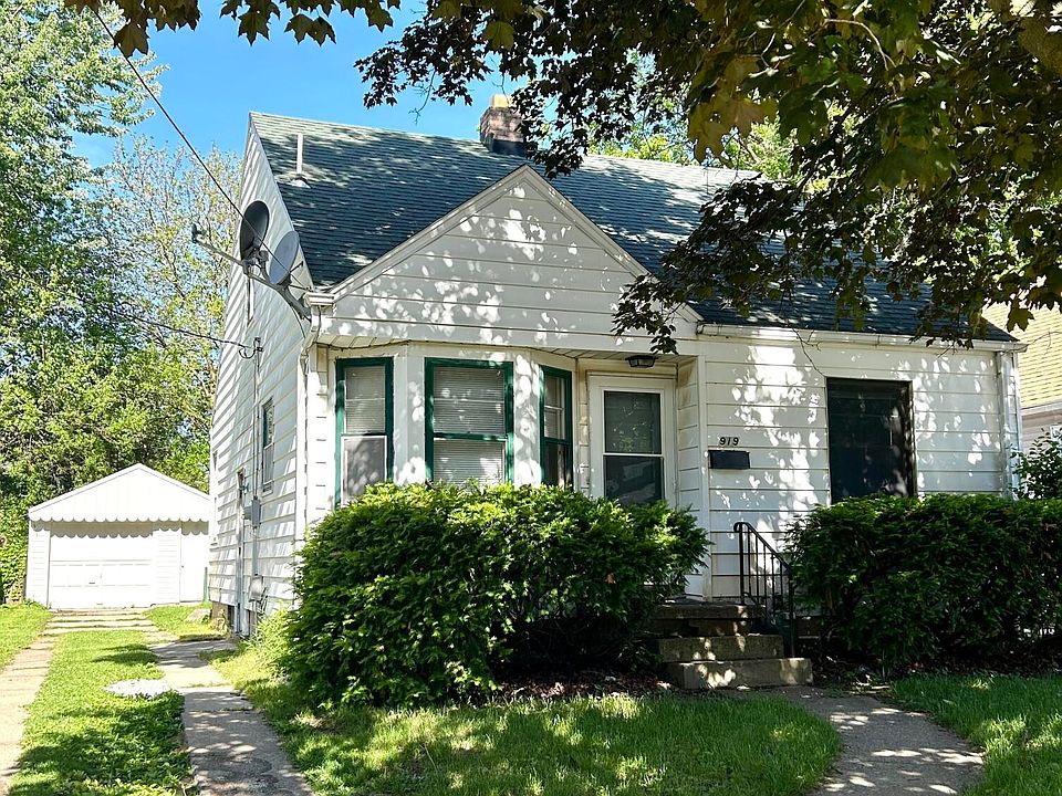 1st image of 919 Turner Ave
