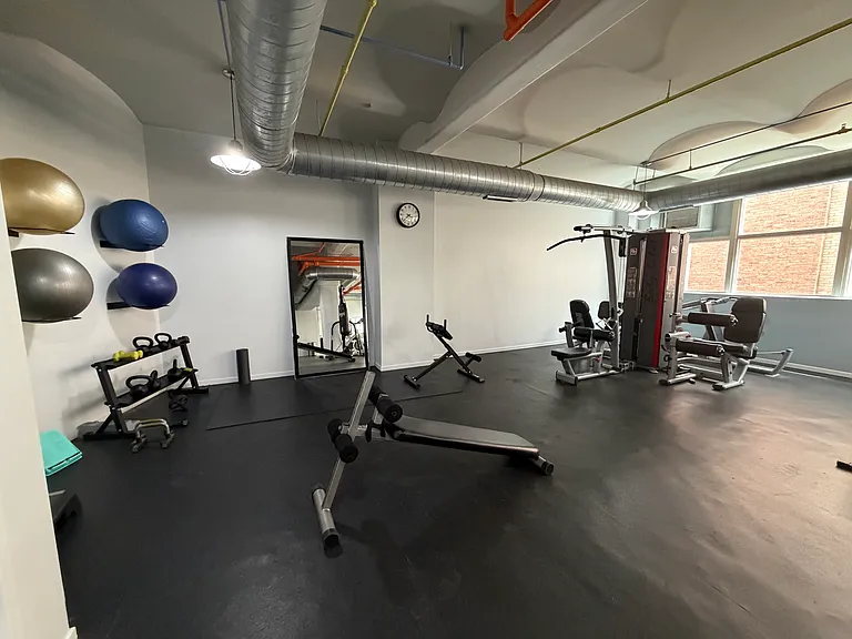 500 S Clinton St #224 — Photo 37