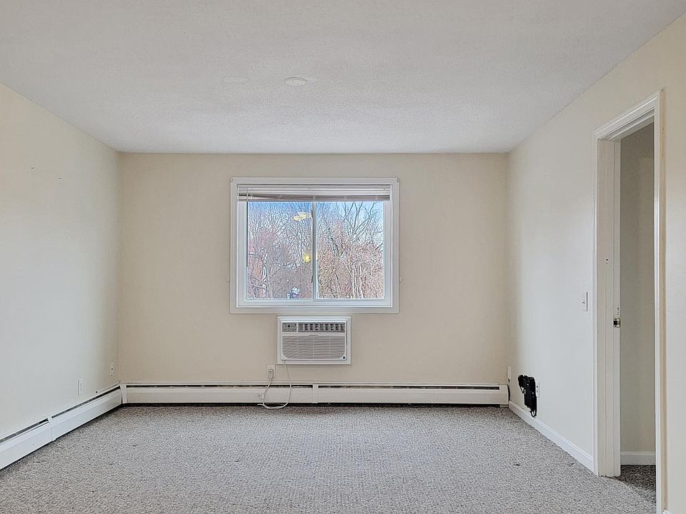 1st image of 18 Lee Road 52
