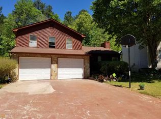 2004 Corners Cir, Lithonia, GA 30058