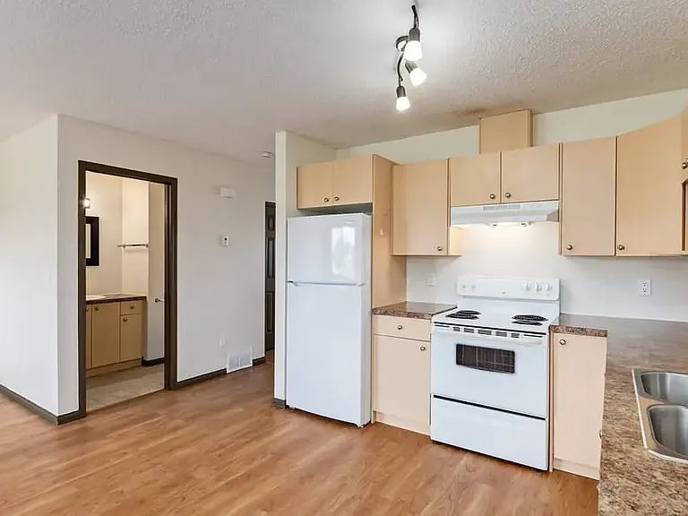 55 Pleasant Park Rd W #15 — Photo 6