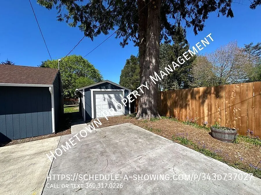 Building Photo - 4314 14th Way SE