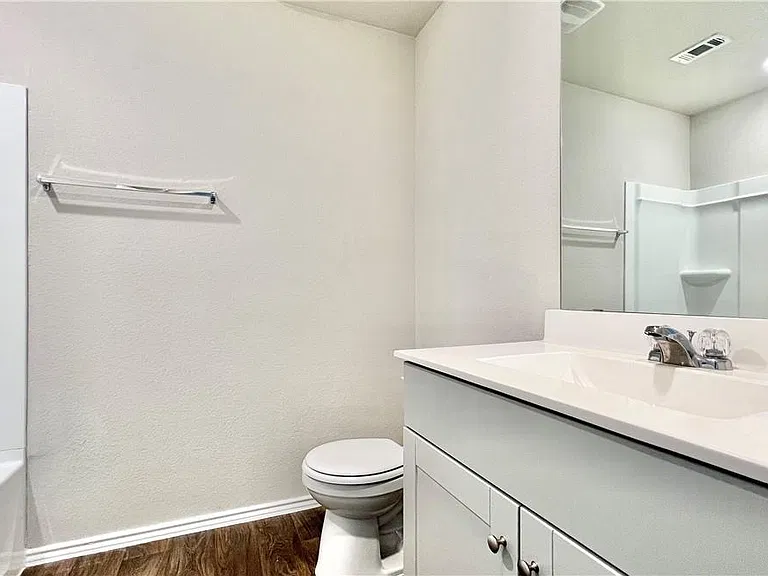 5913 Shanjia Dr — Photo 20