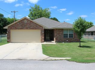 705 E Atlanta, Davis, OK 73030