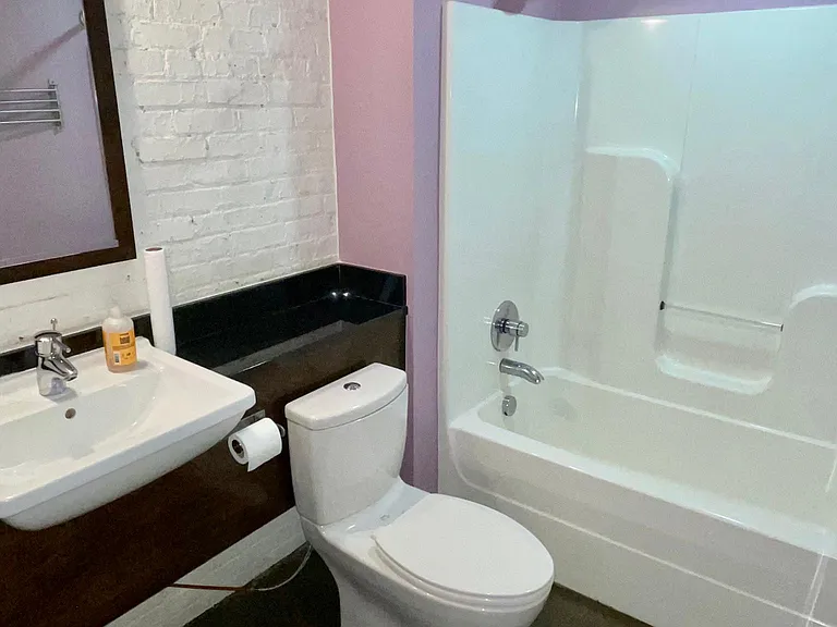 400 Salem Ave #1-C — Photo 11