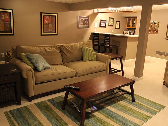 5th image of 10803 Doral Ct
