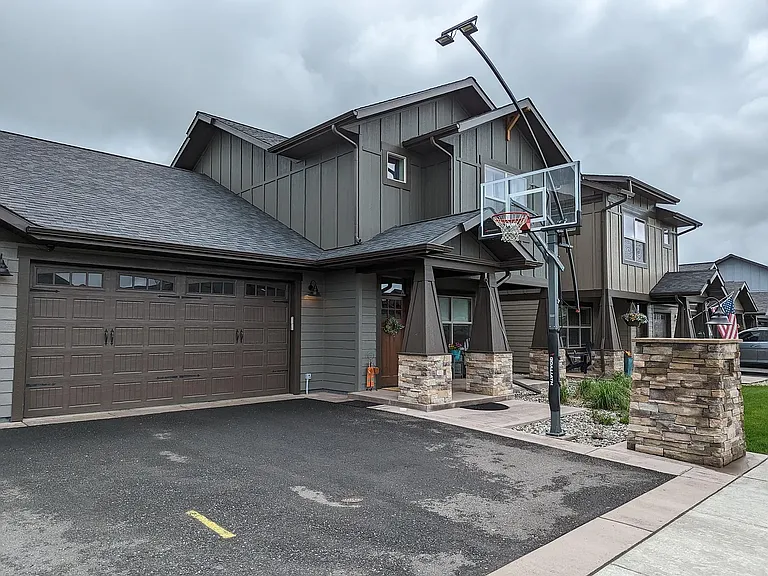 2082 Dennison Ln — Photo 21